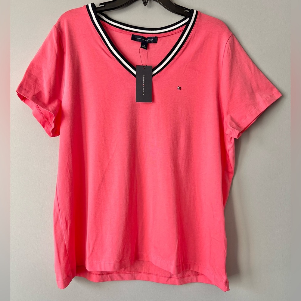 Tommy Hilfiger Women's Striped V-Neck Short-Sleeve T-Shirt Bubblegum Size 3X